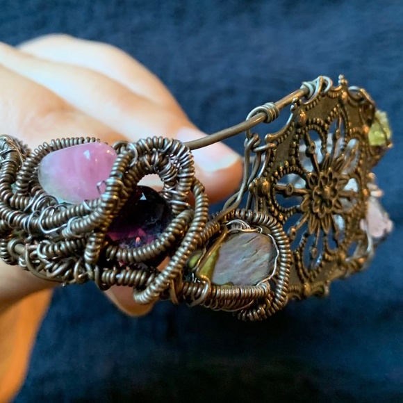 Artisan Vintage Copper and Natural Gemstone Coffee Bracelet - Picture 9 of 14